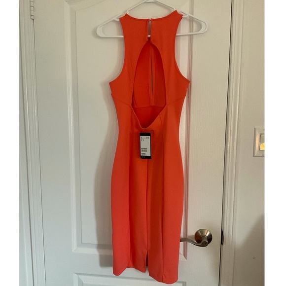 Forever 21 Coral Mid-Length Openback Dress - Picture 2 of 3